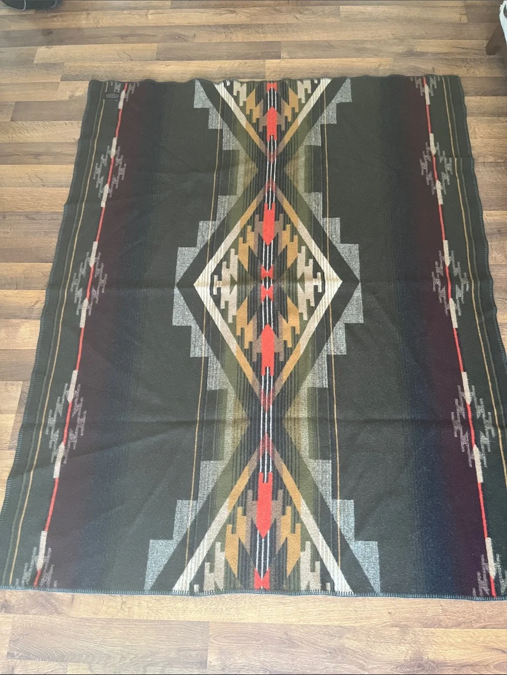 Pendleton Contemporary Napped Throw Tumalo Design